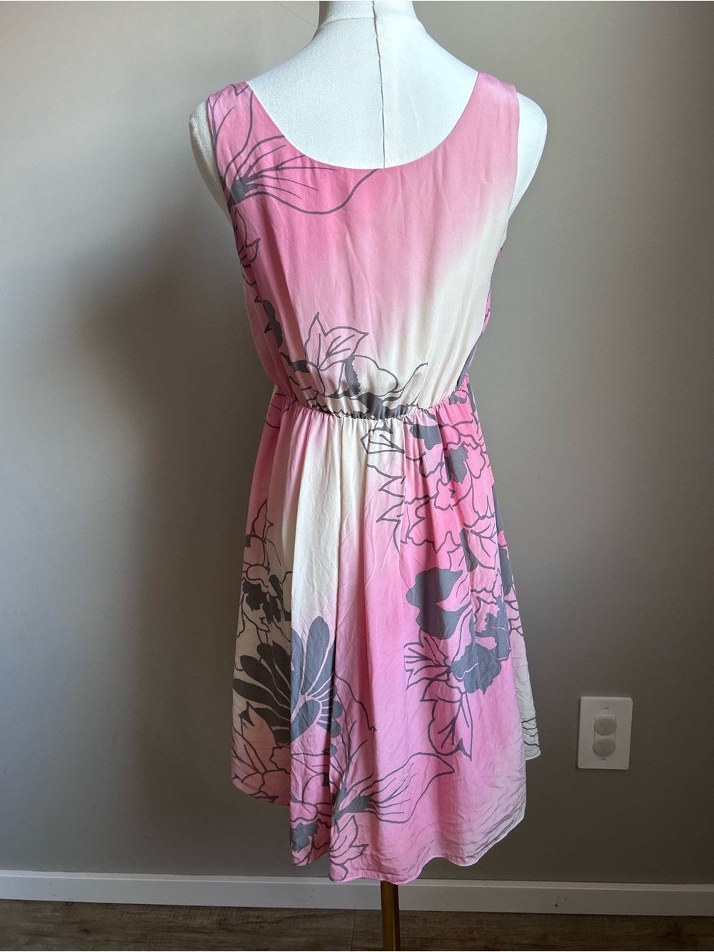 100% Silk floral pretty short summer dress beachy beach vacation boho wedding - Picture 2 of 8
